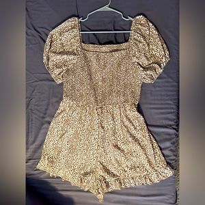 Floral Romper, Like New